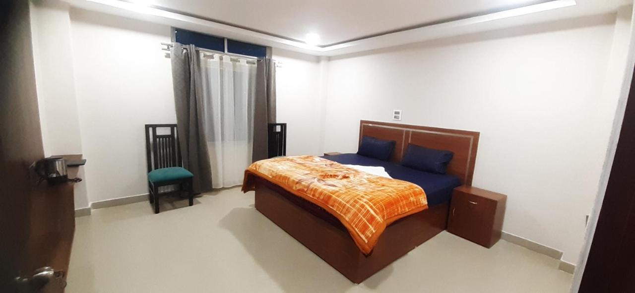 Hilsan Residency And Hotel Bomdila Exterior foto